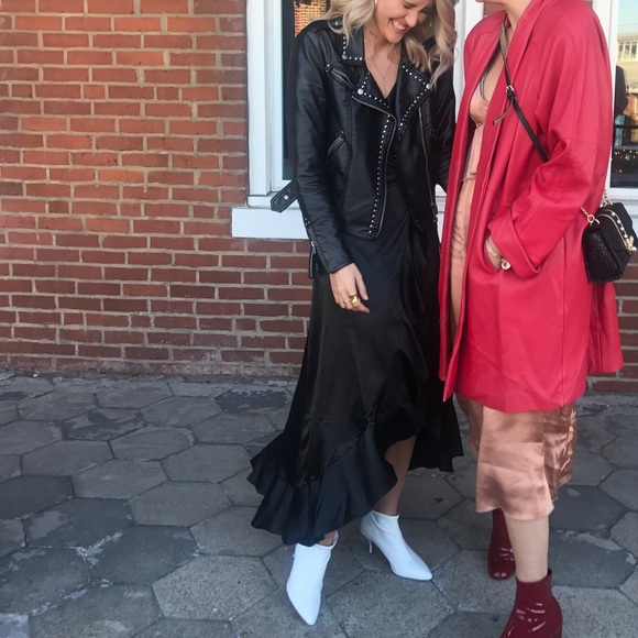 High-Low Black Ruffle Wrap Dress - Picture 3 of 3